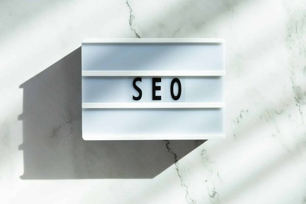 Comment choisir la bonne plateforme SEO pour son entreprise ?