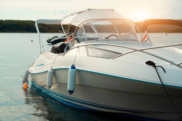 Naviguez en style : Les meilleures offres de location yacht