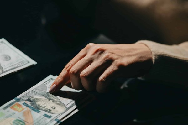 Comment calculer le salaire d'un indépendant en cas de portage salarial ?